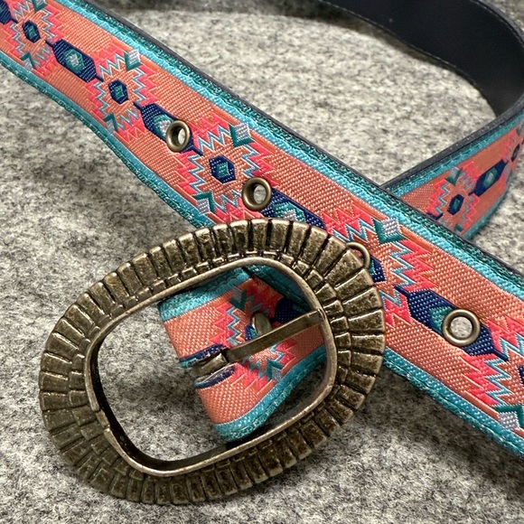 Vintage Nuovo Belt. 31.5” - Picture 2 of 5